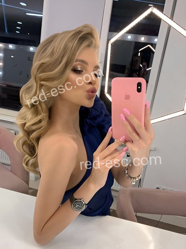 Анна — Курск